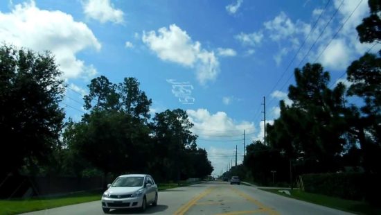 Shocking: Jesus Name Written in the Sky, Appears to Viewers in Florida! Signs in the Sky?